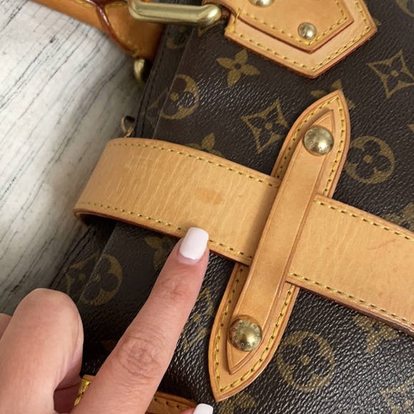 Authentic Louis Vuitton Manhattan GM handbag - Picture 10 of 11